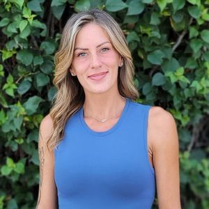 Meet your Posher, Brittney